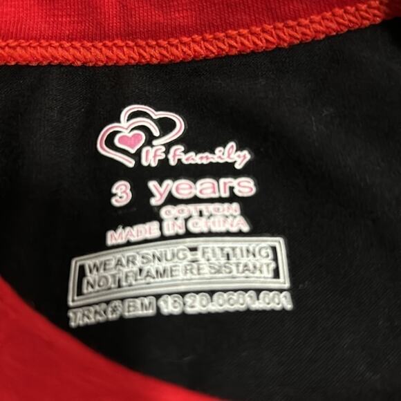 Kids Holiday Pajama Set - Picture 8 of 9